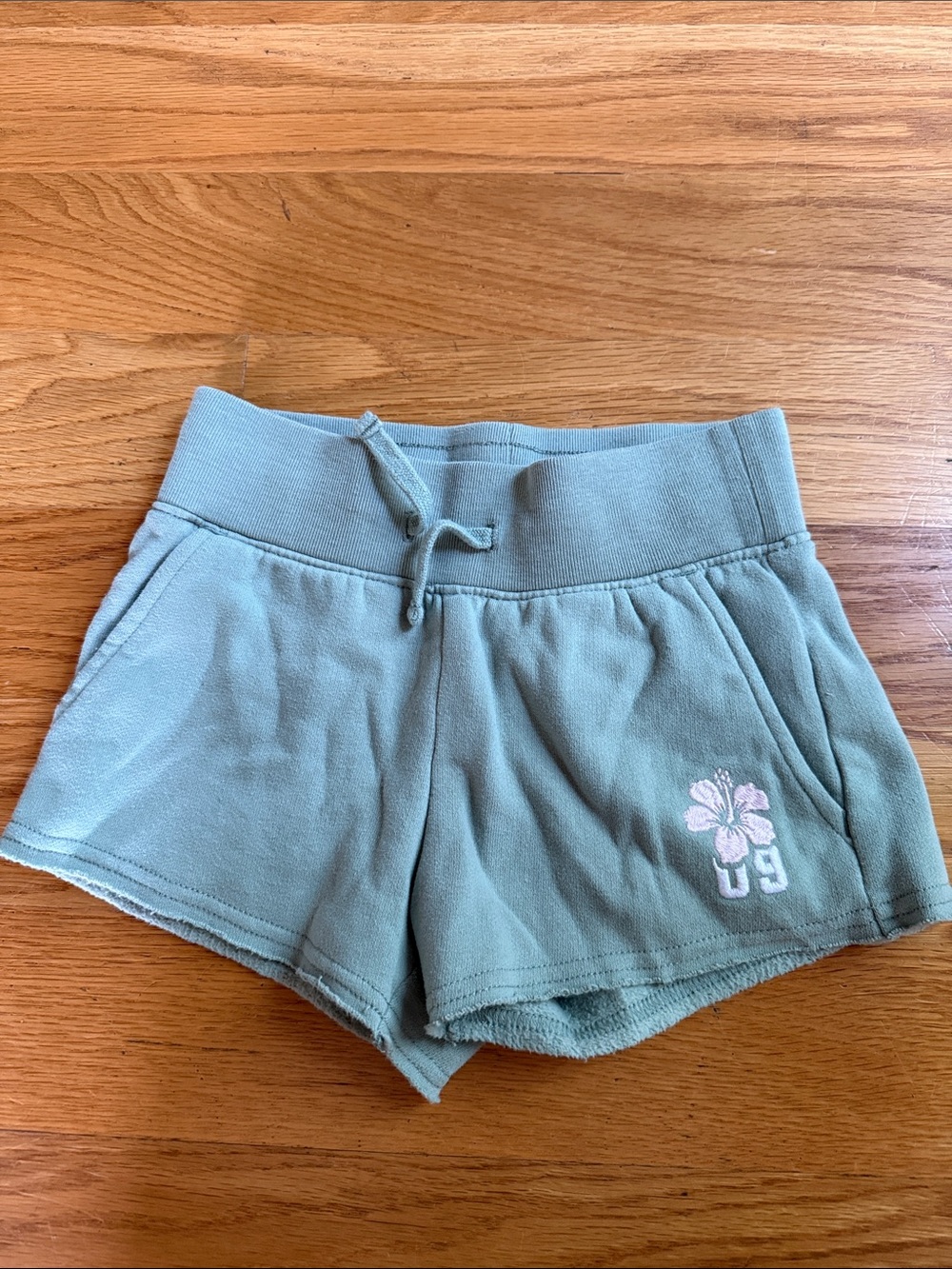 abercrombie kids sage green drawstring lounge shorts